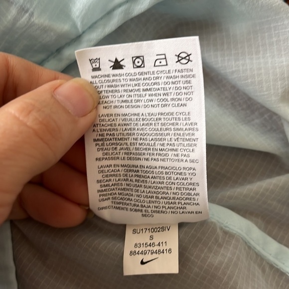Nike Imp Light Jacket Hooded Size S - Picture 8 of 14